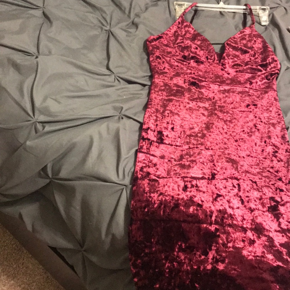 Burgundy velvet midi dress